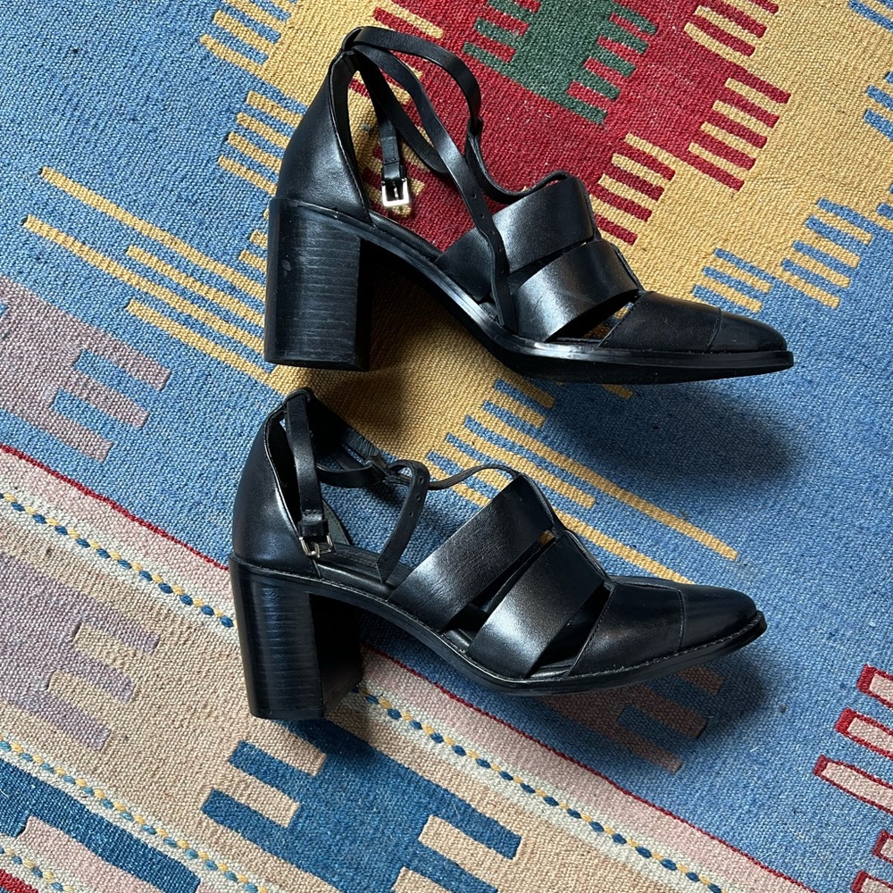 Seychelles Stay Ready Black Heels - Picture 4 of 6